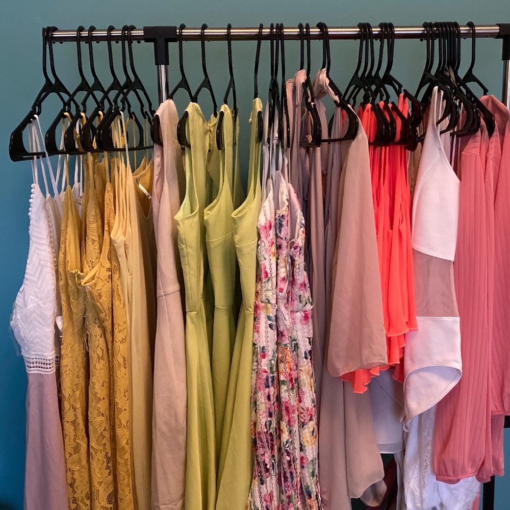 100pcs Women’s clothing lot